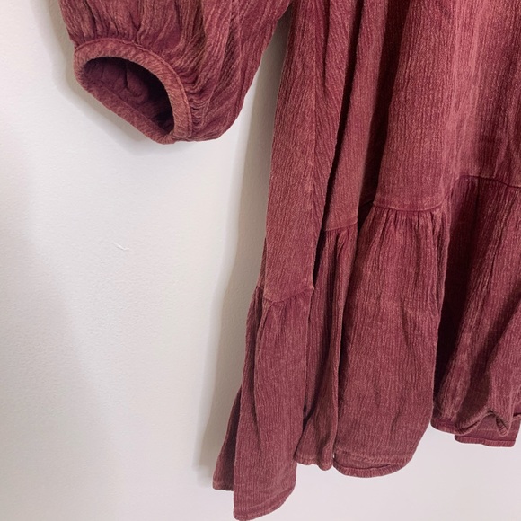 Altar’d State maroon oversized peplum top - Picture 3 of 7